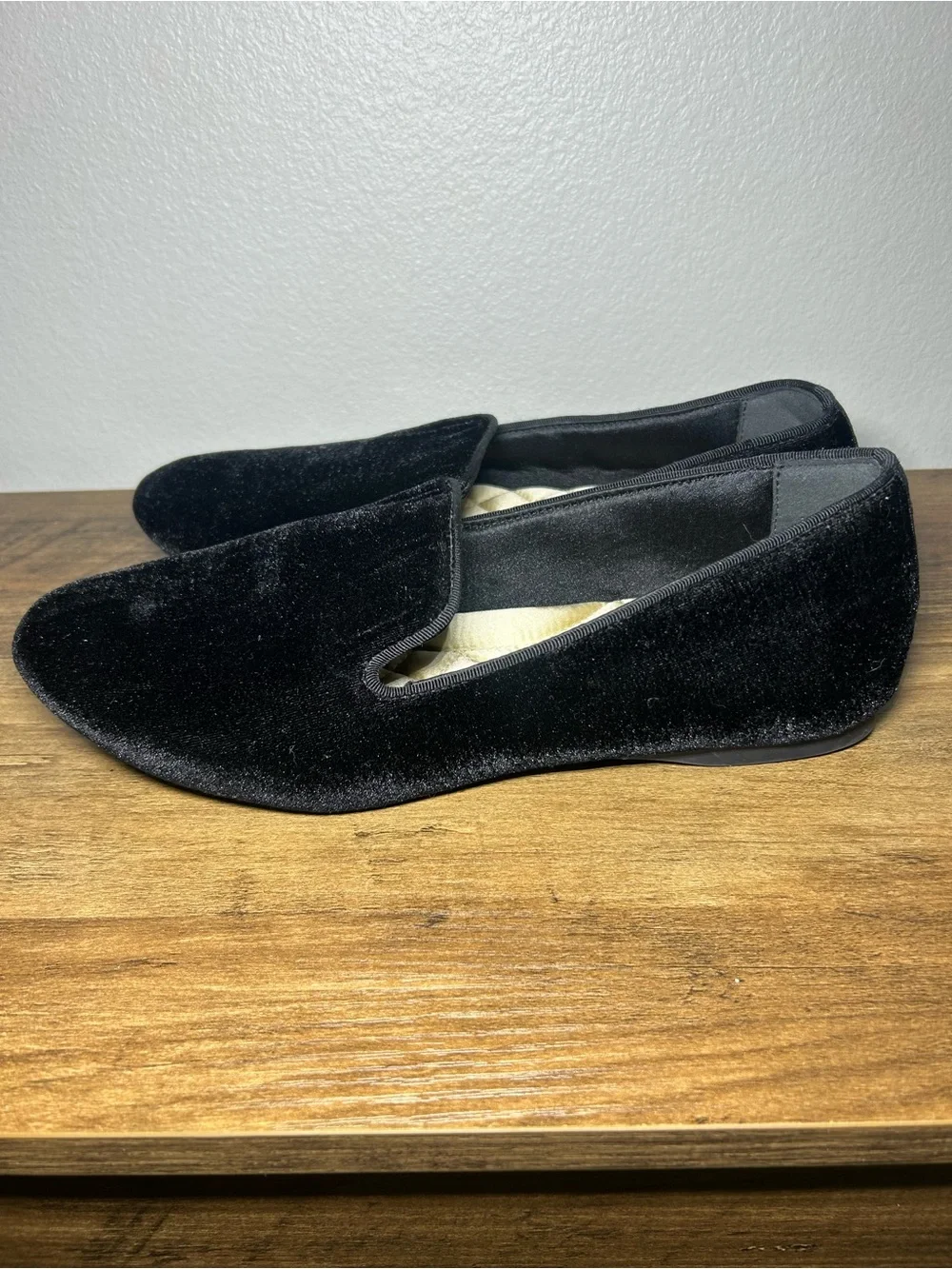 Birdies Black Velvet Quilted-Insole Slip-On Flats